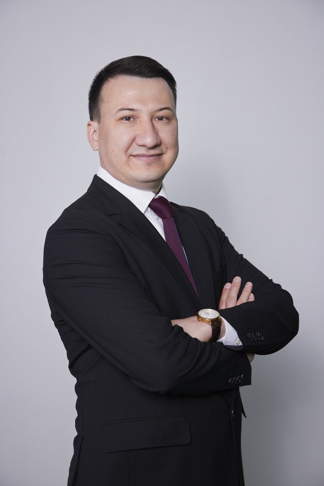 Dr. Bobur Turaev